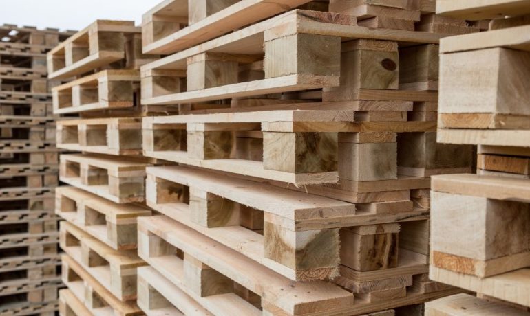 How To Choose the Right Pallet Size for Shipping