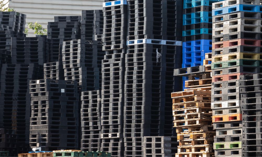 The Average Weights of Different Types of Pallets