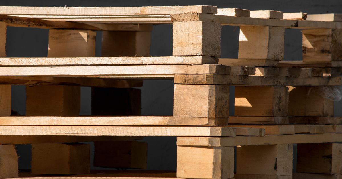 The Differences Between Recycled and Remanufactured Pallets